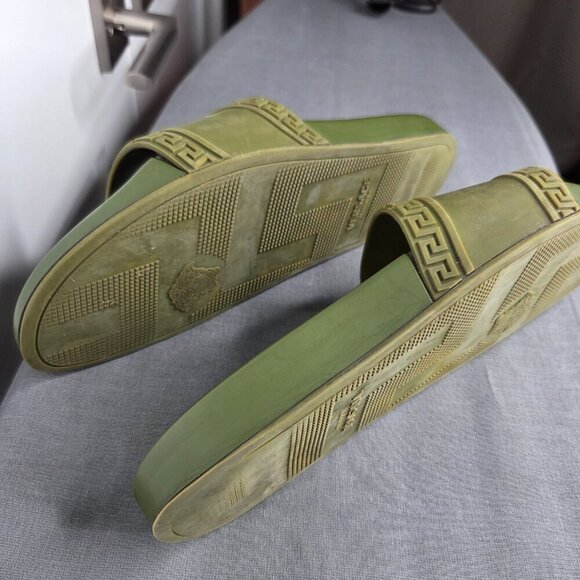 Men\'s Versace Olive Green Rubber Medusa Slip-On Sandals US 10 EU 44